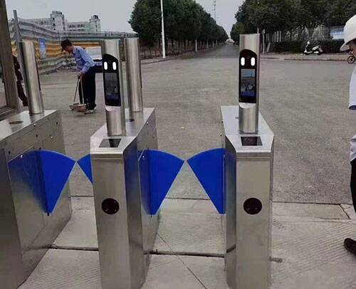 人脸识别系统响应速度快不快?